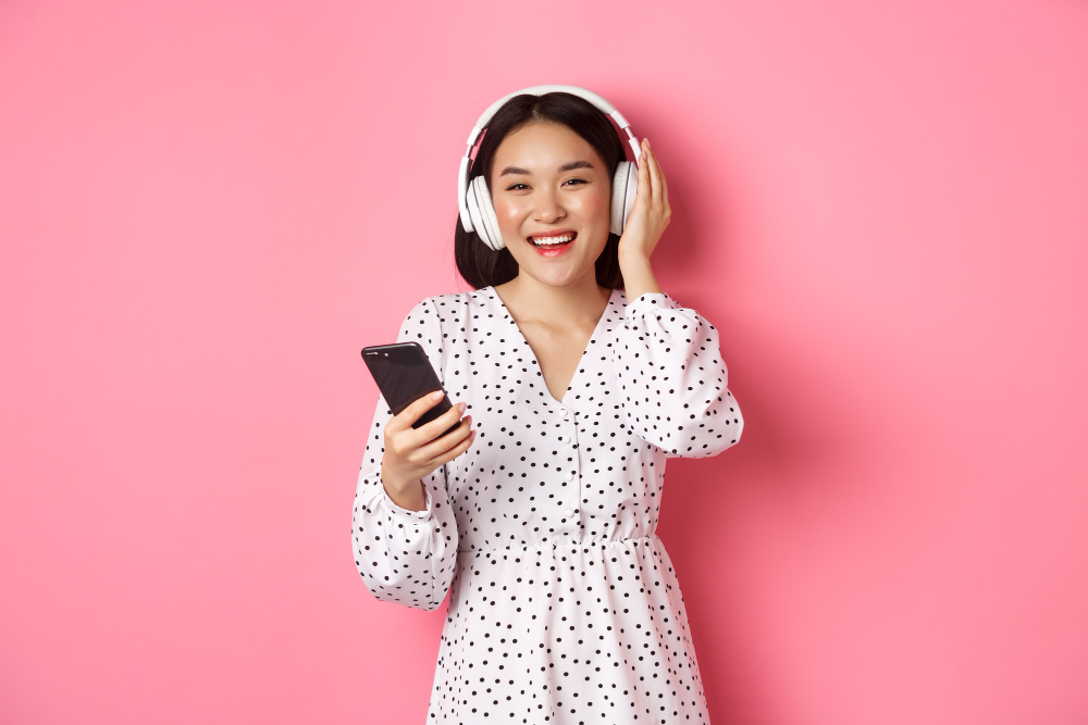 Japan's Transition From CDs To Music Streaming | Eye On Asia