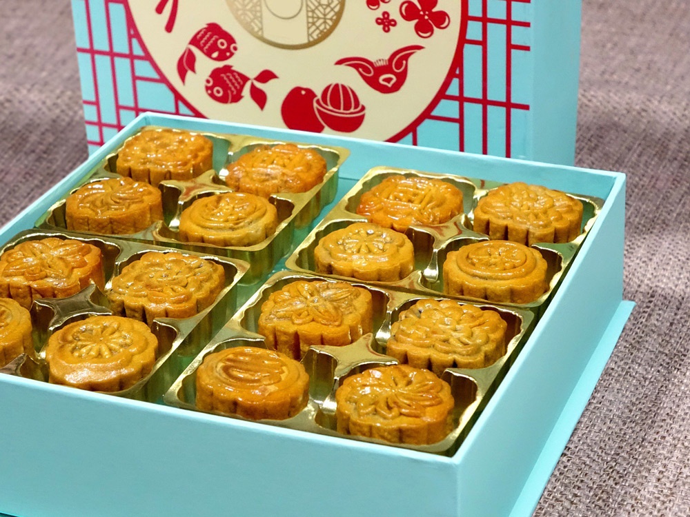 Celebrate Mid-Autumn Festival with These Five Luxurious Mooncakes